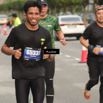 Runner Photo 5618886
