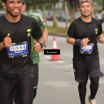 Runner Photo 5618902