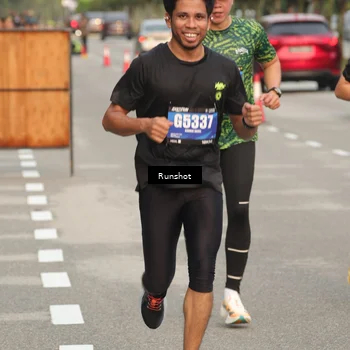 Runner Photo 5618906