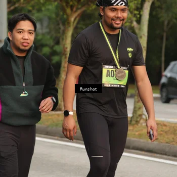 Runner Photo 5619072