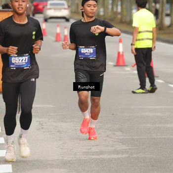Runner Photo 5619096