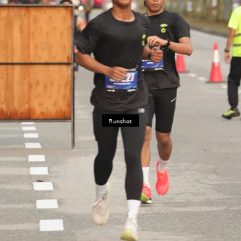 Runner Photo 5619143