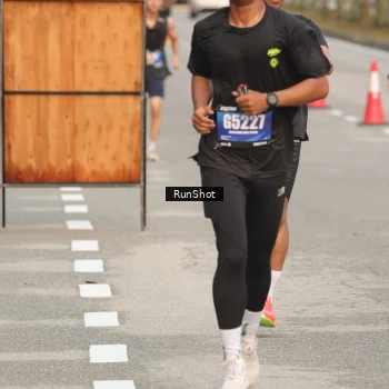 Runner Photo 5619151