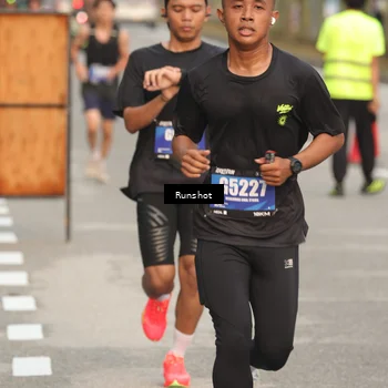 Runner Photo 5619175