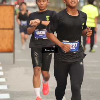 Runner Photo 5619177