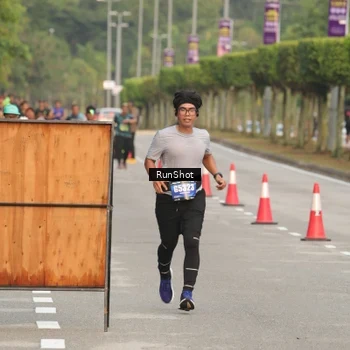 Runner Photo 5619320