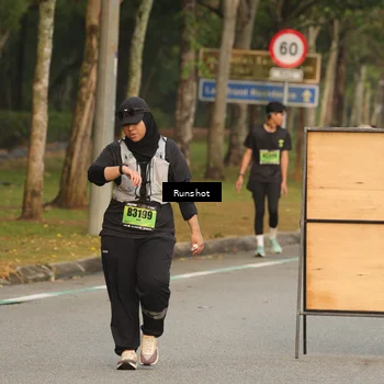 Runner Photo 5619364