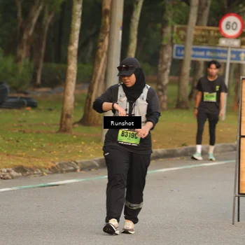 Runner Photo 5619397