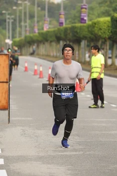 Runner Photo 5619422