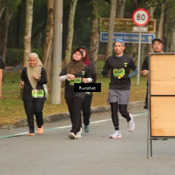 Runner Photo 5619469