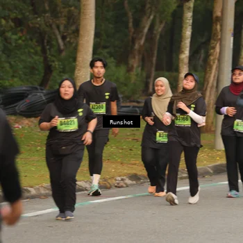 Runner Photo 5619500