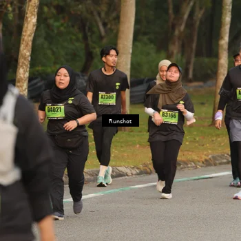 Runner Photo 5619543