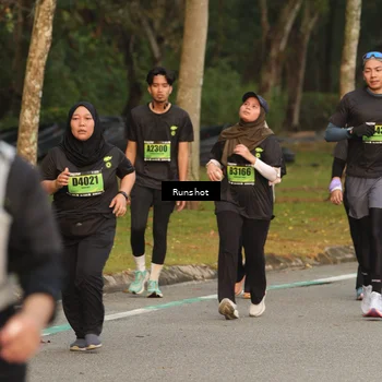 Runner Photo 5619565