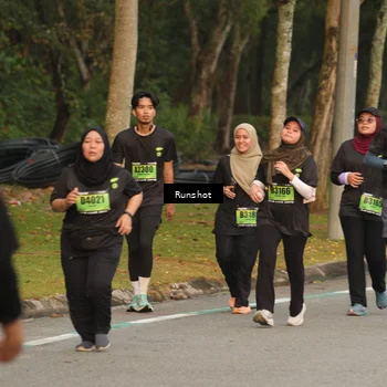 Runner Photo 5619573