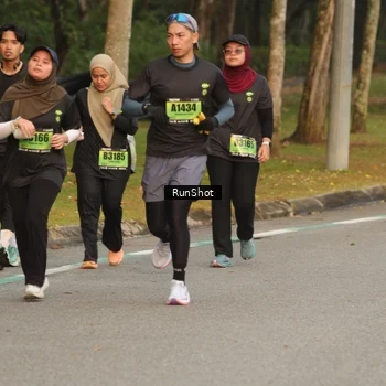 Runner Photo 5619626