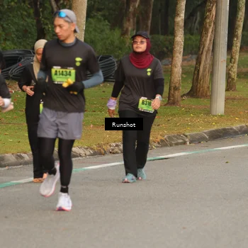 Runner Photo 5619659