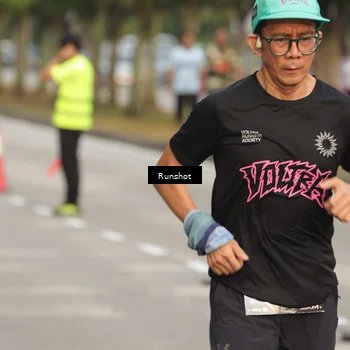 Runner Photo 5619757
