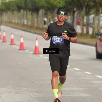 Runner Photo 5619862