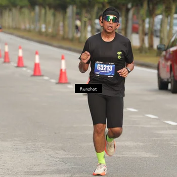 Runner Photo 5619877