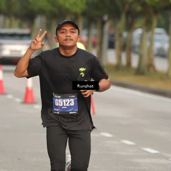 Runner Photo 5619949
