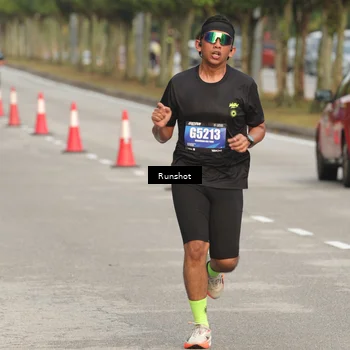 Runner Photo 5619957