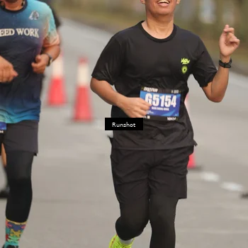 Runner Photo 5620078