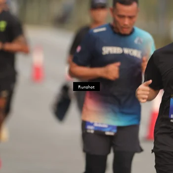 Runner Photo 5620158
