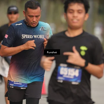 Runner Photo 5620178