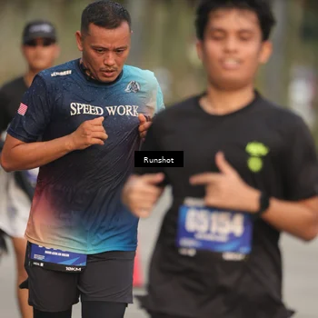 Runner Photo 5620191