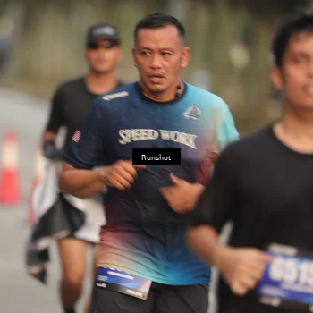 Runner Photo 5620196