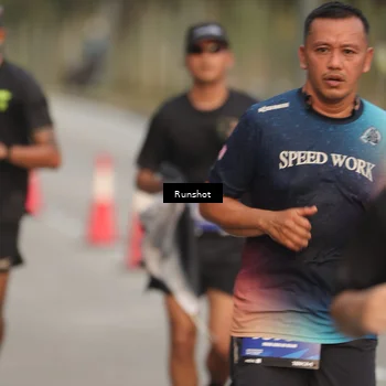 Runner Photo 5620214