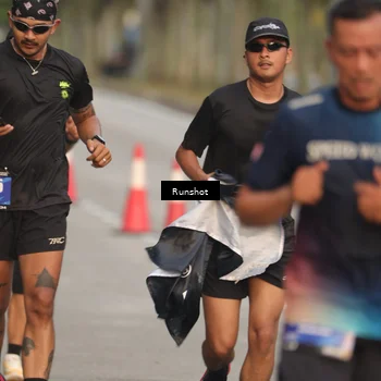 Runner Photo 5620220