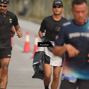 Runner Photo 5620224