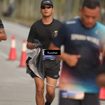 Runner Photo 5620230