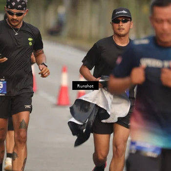 Runner Photo 5620236