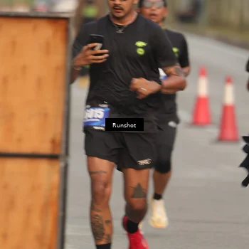 Runner Photo 5620250