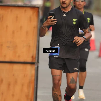 Runner Photo 5620261