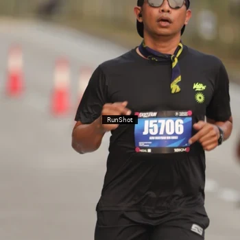Runner Photo 5620368