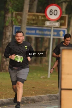 Runner Photo 5620443