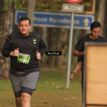 Runner Photo 5620445