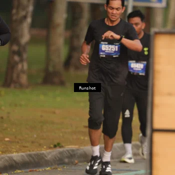 Runner Photo 5620472