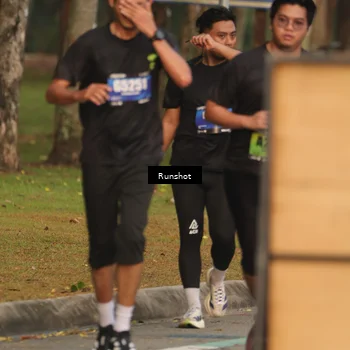 Runner Photo 5620483