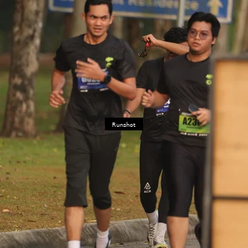 Runner Photo 5620489