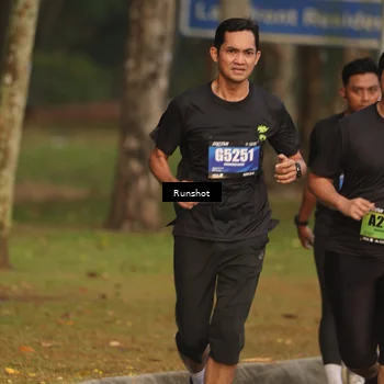 Runner Photo 5620495