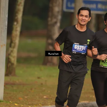 Runner Photo 5620503