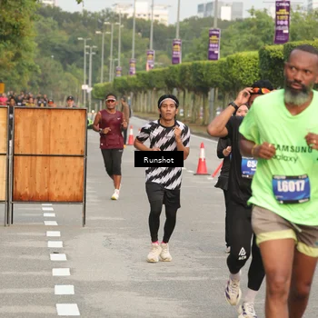 Runner Photo 5620567