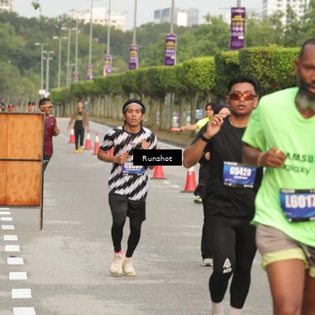 Runner Photo 5620573