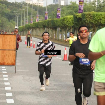 Runner Photo 5620574