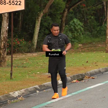Runner Photo 5620576