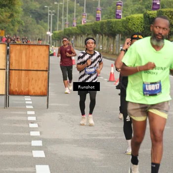 Runner Photo 5620578